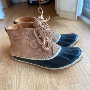 Sorel Out N About Winter Duck Boots Booties